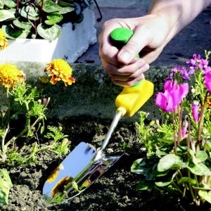 Easi-Grip Garden Trowel
